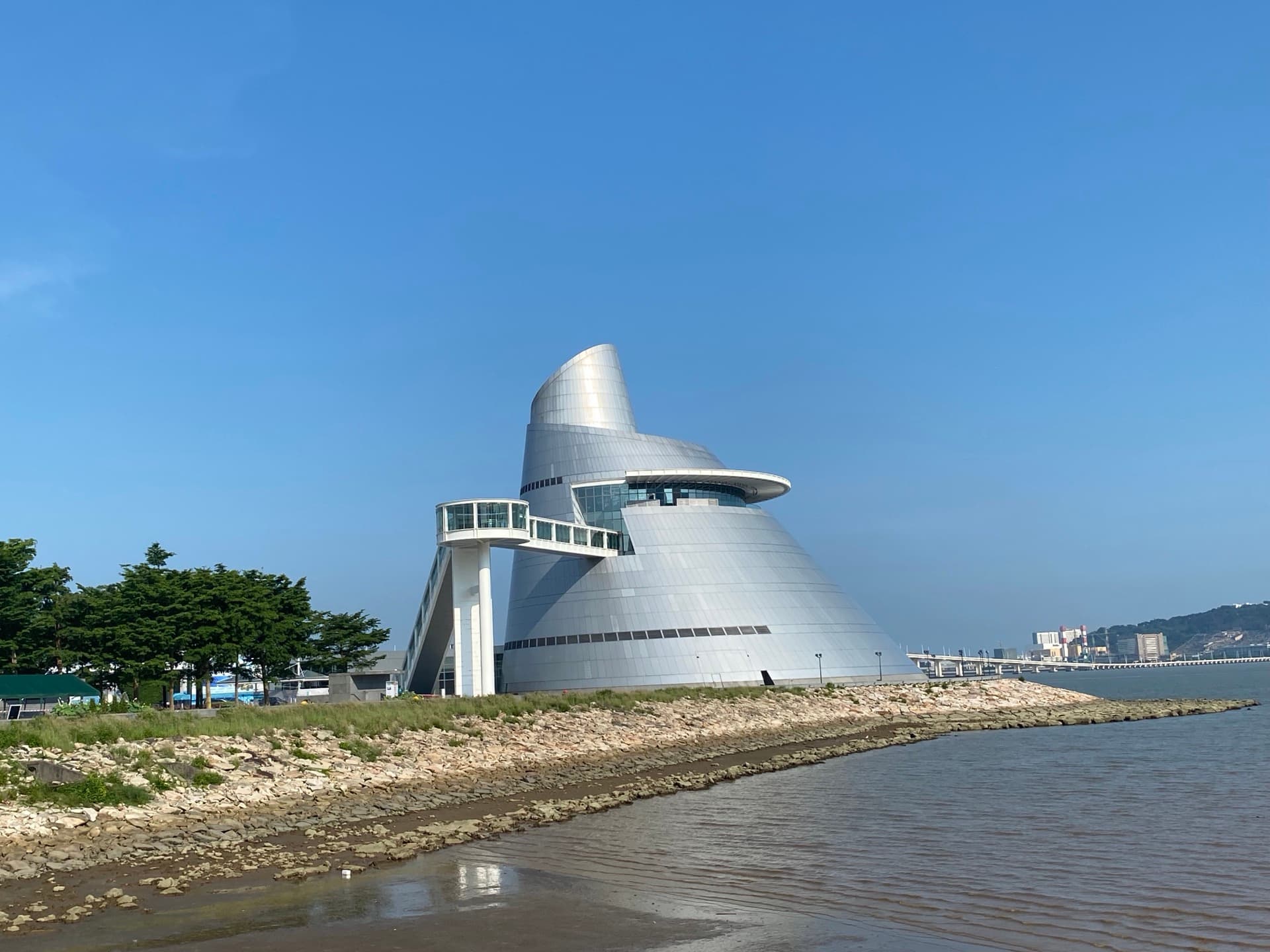 印在紙幣上的科學館：澳門科學館館長邵漢彬談科普實踐